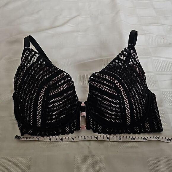 Victoria's Secret Women's Lightly Lined Underwire Push-Up Bra 36DD Pink/ Black - Picture 7 of 16
